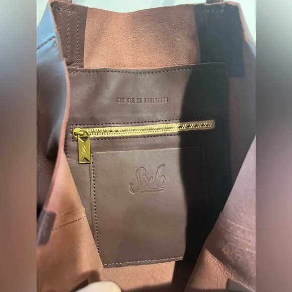 Sseko Safari Bucket bag, wine/merlot color - Picture 4 of 5